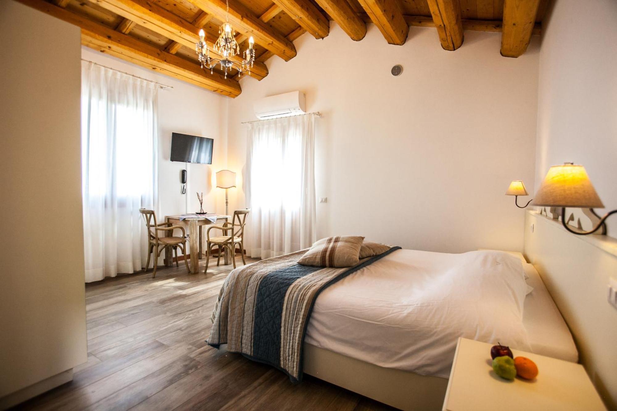 Agriturismo Le Volpi Baone Eksteriør bilde